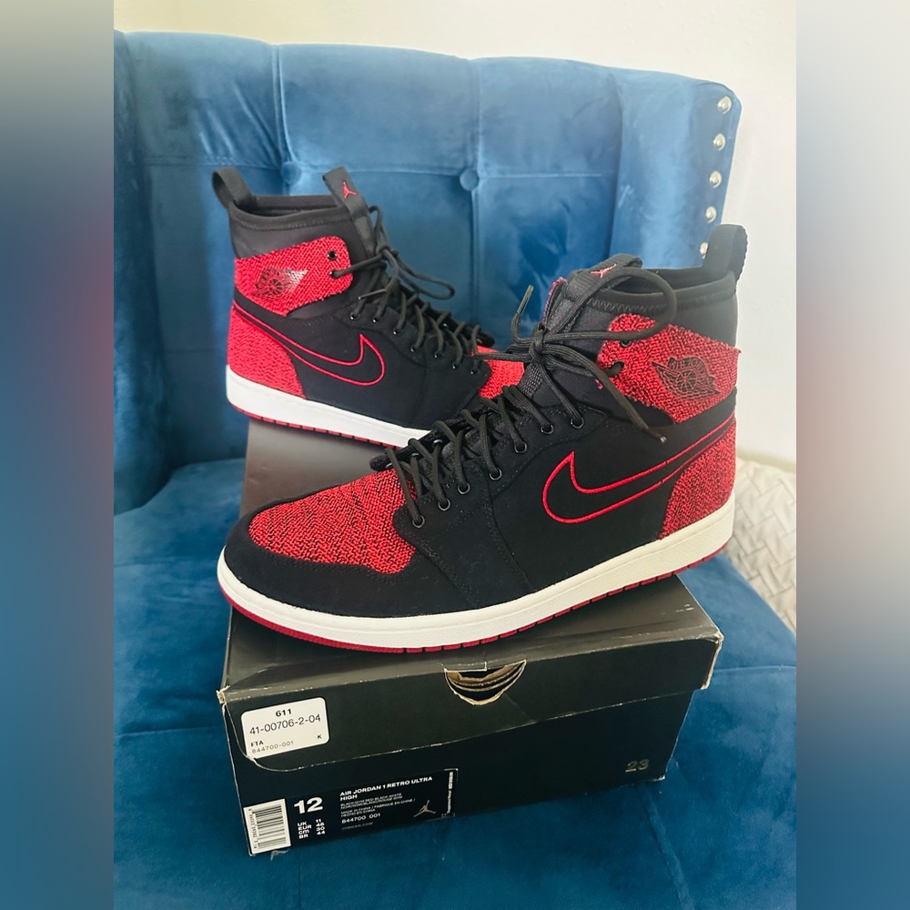 Jordan Retro 1 Ultra Bred size 12